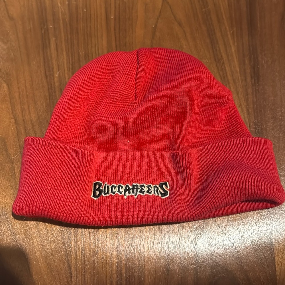 NFL Tampa Bay Buccaneers embroidered knitted beanie hat cap